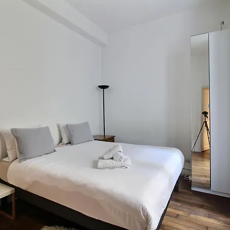 Center - Louvre & Rivoli Apartment *