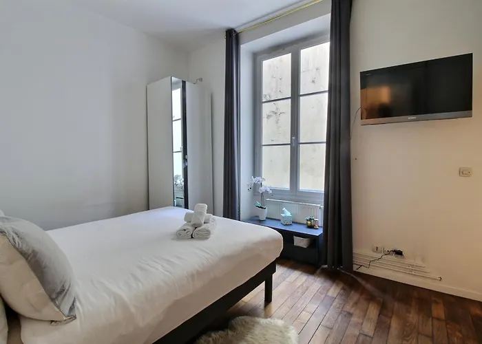 Apartment Center - Louvre & Rivoli Paris